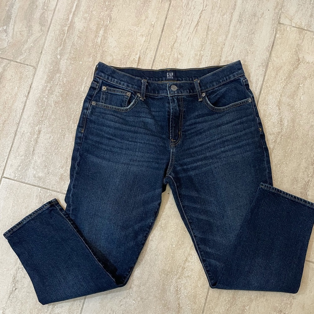 GAP Jeans Girlfriend Style Size 8/29